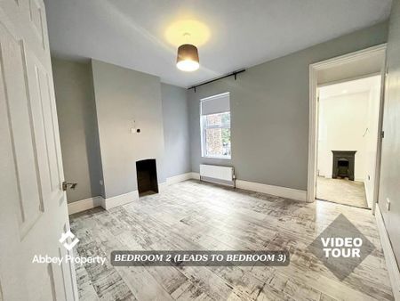 3 bedroom terraced house to rent - Photo 3