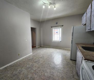 67 Daly Avenue - Photo 6