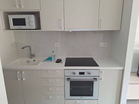 Studio/Γκαρσονιέρα για ενοικίαση - Συκιές, - Photo 5