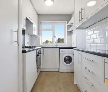 Viceroy Parade, Hutton Road, Shenfield, CM15 - Photo 2