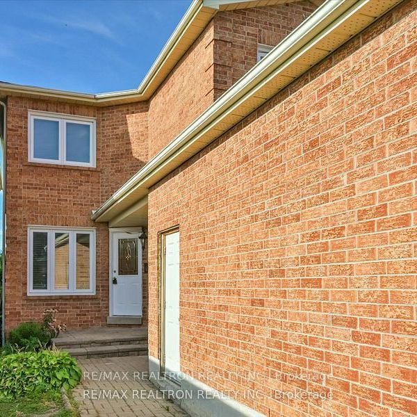 For Lease - 203 Glen Hill Drive, Whitby, Ontario - Photo 1