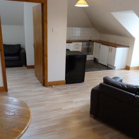 2 bedroom flat to rent - Photo 1