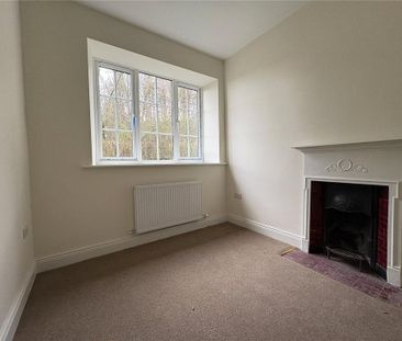 3 bedroom detached house to rent - Photo 2