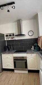 Location Appartement 5 pièces 9m² MONTPELLIER 34070 - Photo 3