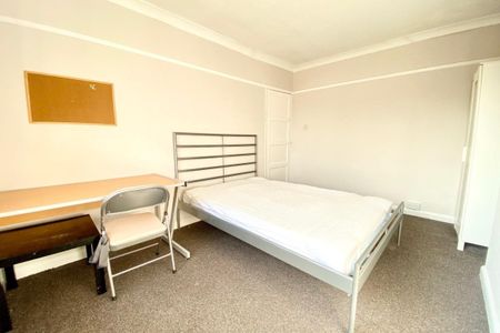 Dereham Road - Photo 2