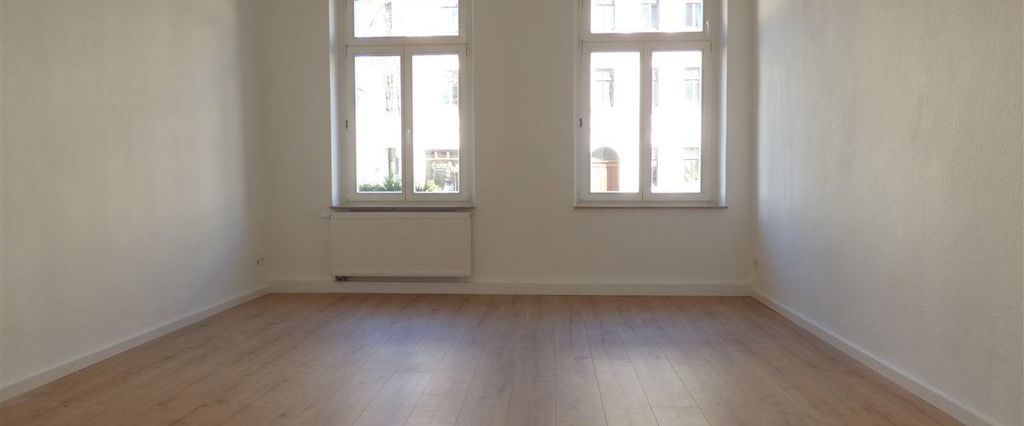 Familien aufgepasst!!! - 3-Raum Whg. in Gohlis, Bad mit Fenster, Wanne, helle Wohnküche! - Photo 1