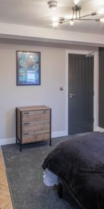 1 Bedroom - Photo 3
