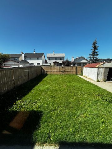 Main Floor Rental – 3 Bedroom Home in Martindale - Photo 5