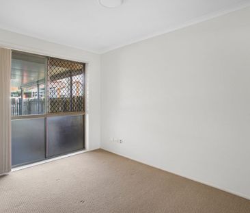 Neat and Tidy Apartment in Beachside Complex - Photo 4