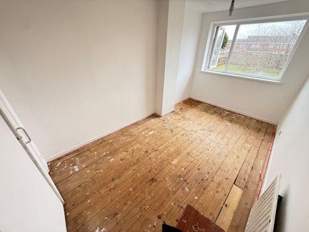 3 bedroom terraced house to rent - Photo 4