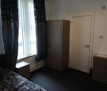 1 bedroom property to rent - Photo 3
