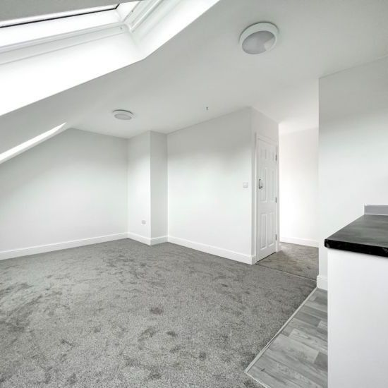 Ground Floor Front Room (1), 32 Valentia Road, Oxford OX3 7PL - Photo 1