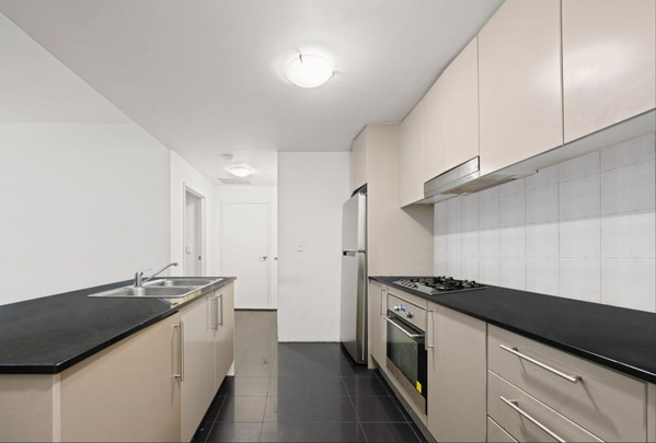 Modern Inner-City Living | Apartment in Chippendale - Photo 1