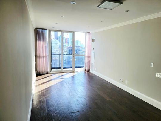 For Lease - 21 Carlton Street Unit# 3909, Toronto, Ontario - Photo 1