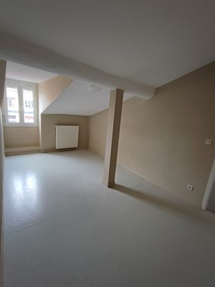 : Appartement 81 m² à Saint-Étienne - Photo 1