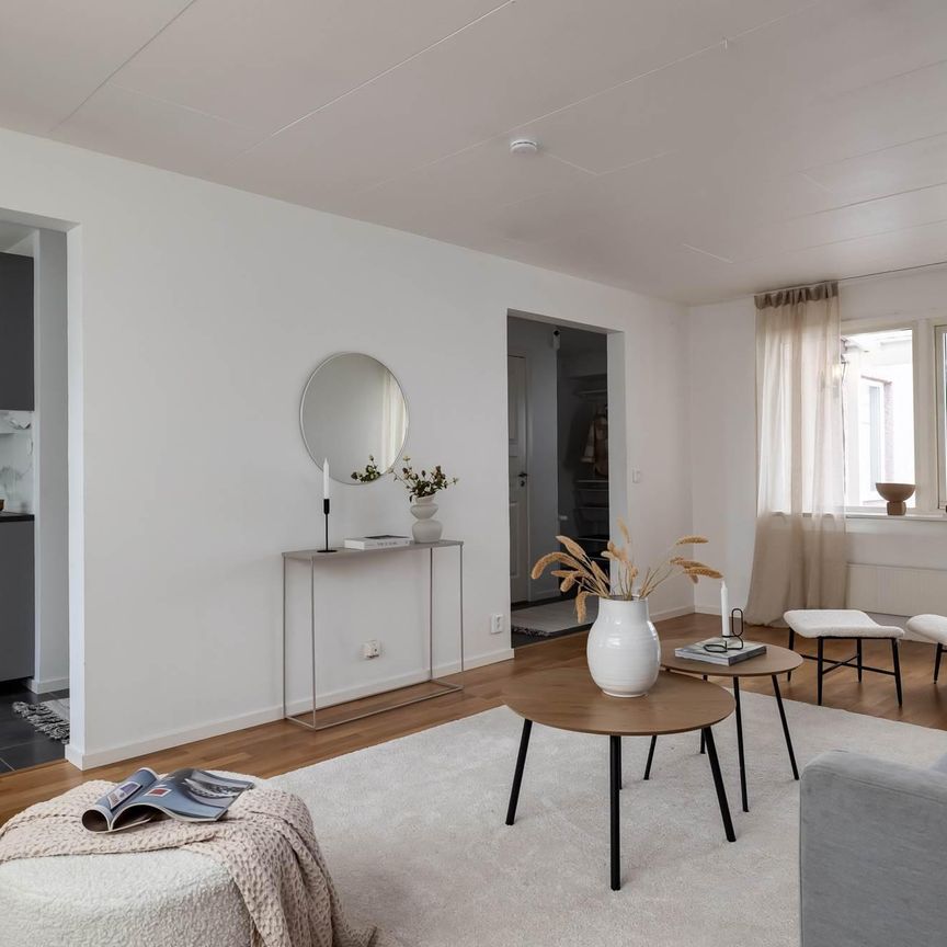 Hägergatan, Kumla - Photo 1