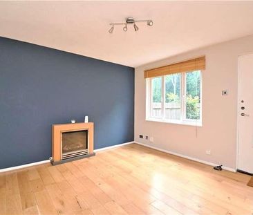 Van Dyck Close, Basingstoke, Hampshire, RG21 - Photo 5
