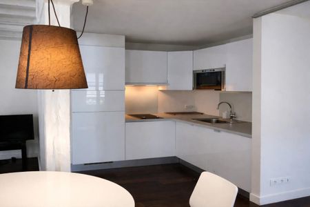 Location Appartement 2 pièces Meublé 42m² PARIS 2ème - Photo 2