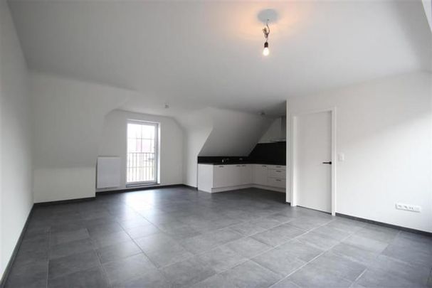 Appartement te huur - Photo 1