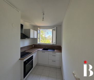 Location Appartement 4 pièces 63m² ST HERBLAIN 44800 - Photo 5
