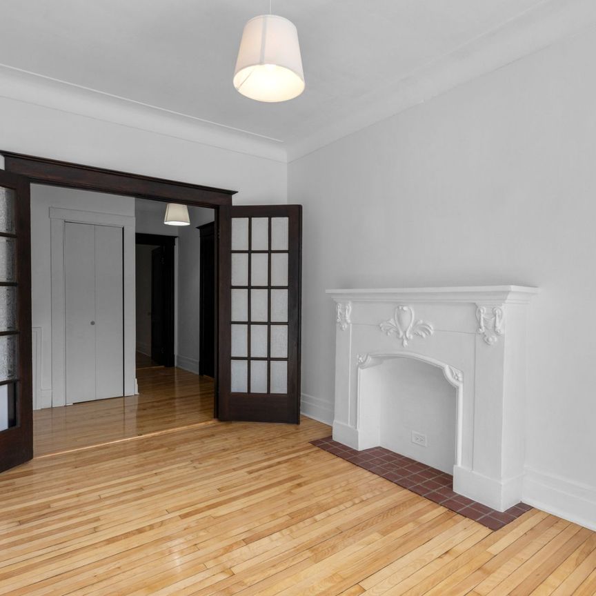 5221 Av. du Parc, Montréal (Le Plateau-Mont-Royal), QC H2V - Photo 1
