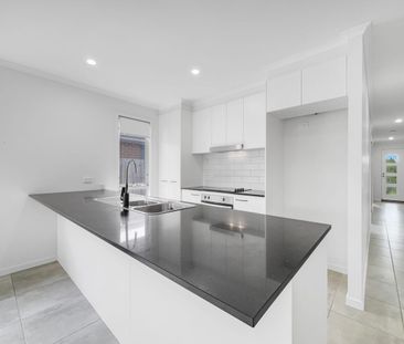 Modern Lifestyle & Coastal Convenience - Photo 5