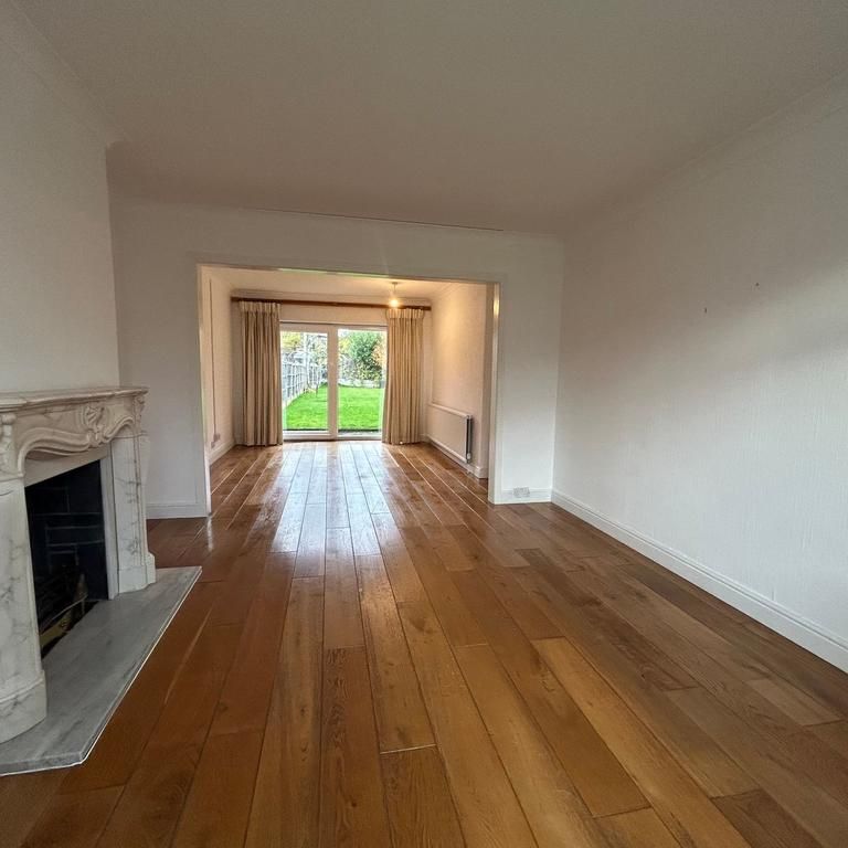 4 bedroom semi-detached house to rent - Photo 1