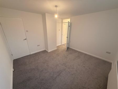 Ince Avenue, Wirral - Photo 4