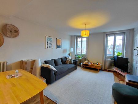 Location Appartement 4 pièces 92m² LYON 3ème - Photo 4