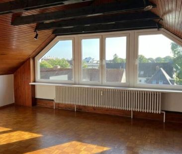 FLENSBURG-JÜRGENSBY, CHARMANTE, SONNIGE 1,5 ZIMMER DACHGESCHOSSWOHN... - Photo 1