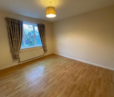 4 bedroom detached house to rent - Photo 5