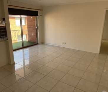 21/56 Trinculo Place, Queanbeyan - Photo 6