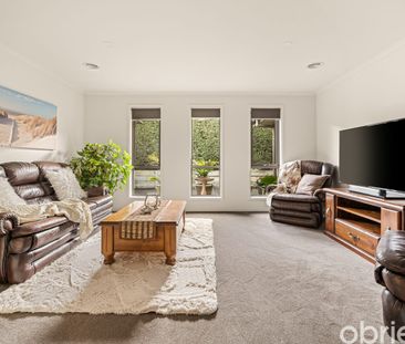 Imagine Spacious Family Living & Entertaining. Can You Picture It? - Photo 1
