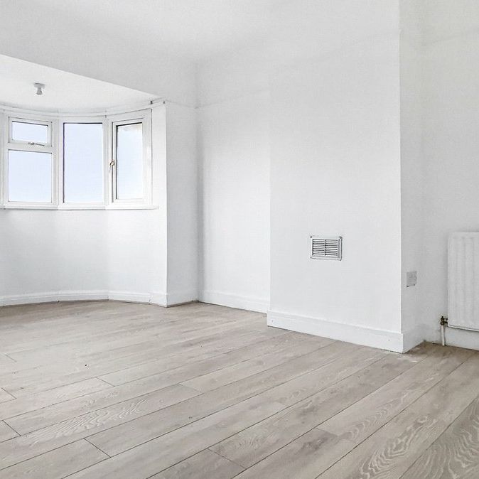 2 bedroom property to rent - Photo 1