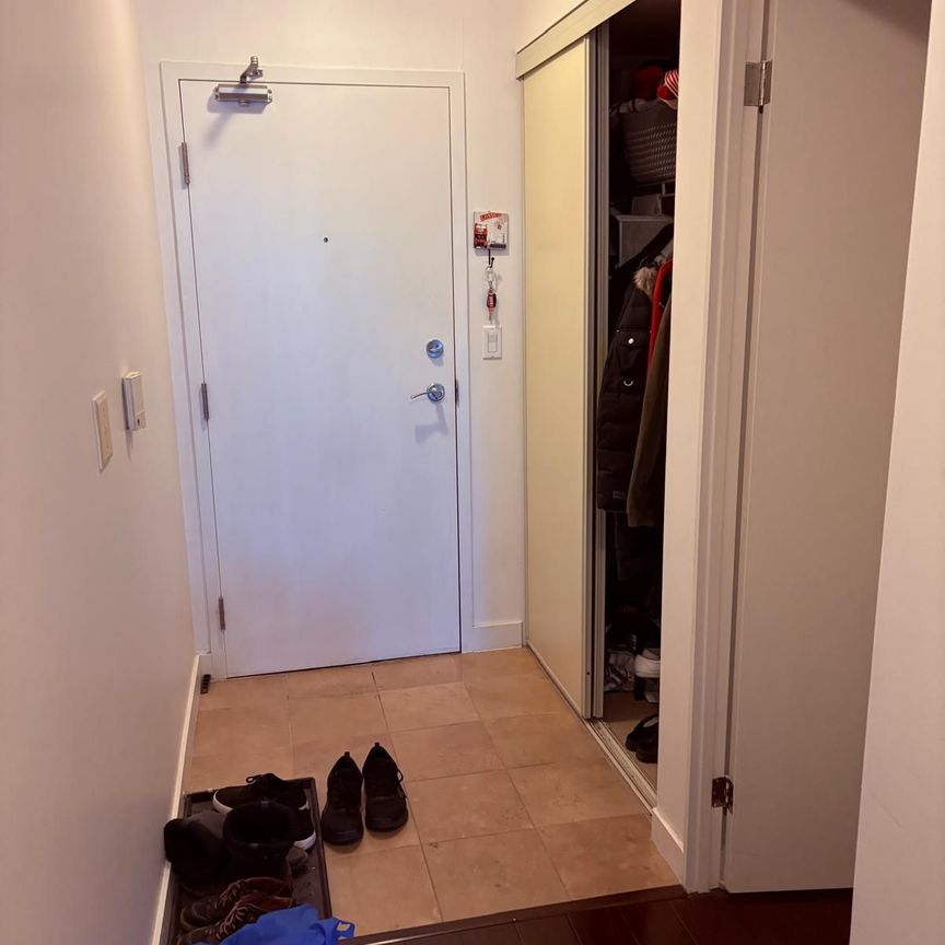 For Lease - 381 Front Street Unit# 802, Toronto, Ontario - Photo 1