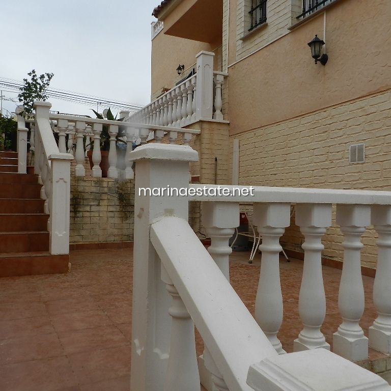 Terraced House in San Fulgencio, La Marina Urbanisation, for rent - Photo 1