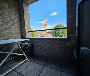 Appartement te huur - Foto 2