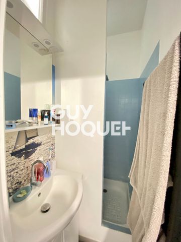 Location Appartement 1 pièce 48m² - Photo 3