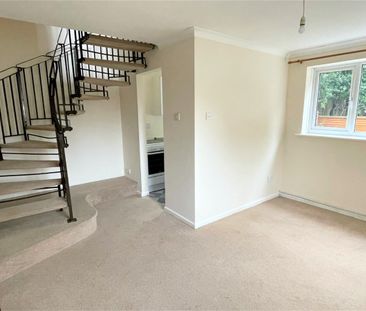 Orchid Close, Taunton - Photo 3