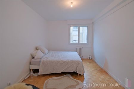 Location T2 Rennes Place Hoche - Photo 3