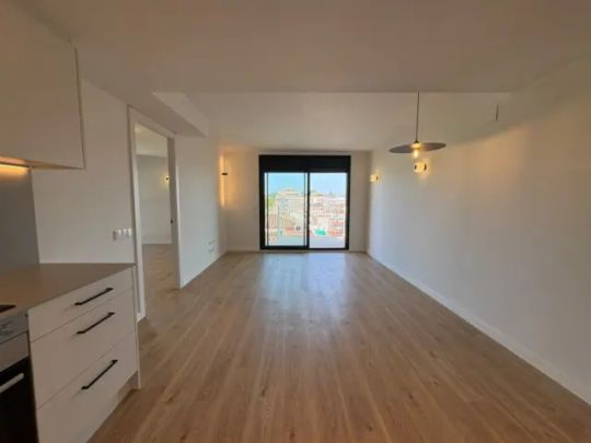Piso en alquiler en Carrer de Tarragona, cerca de Carrer d' Alacant - Photo 1