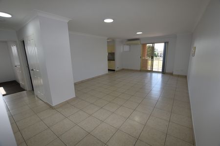 5/502-504 Merrylands Road, Merrylands NSW 2160 - Apartment For Rent | Domain - Photo 2