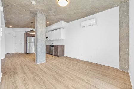 Appartement à louer - Montréal (Ahuntsic-Cartierville) (Cartierville) - Photo 2
