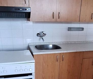 1 izbový byt pri stanici - Photo 1