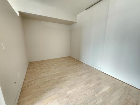 383 Cumberland Street - 802 - Photo 3
