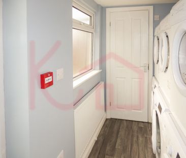 Room 7, Christ Church Road, DN1 - Photo 2