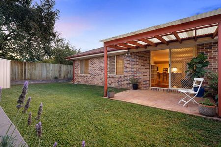 5 Coot Tha Place, Forest Lake QLD 4078 - House For Rent - $800 | Domain - Photo 4