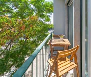 3-bedroom apartment for rent in Lisbon, bills included - Photo 2
