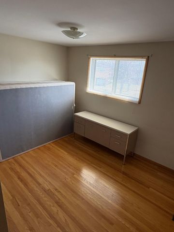 For Lease - 3759 Bayswater Crescent, Mississauga, Ontario - Photo 2