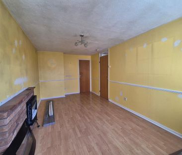 1 bedroom ground floor flat to rent - Photo 1